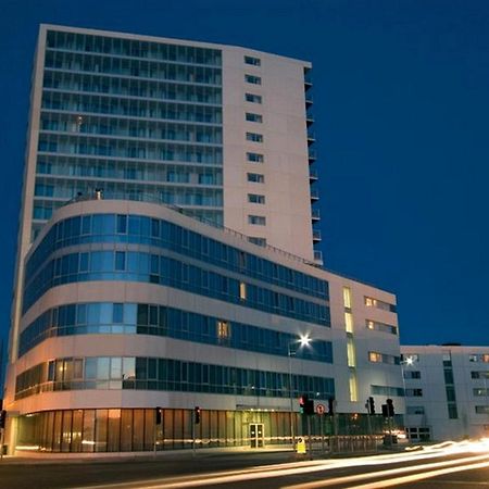 Metro Apartments Dublin Airport Extérieur photo