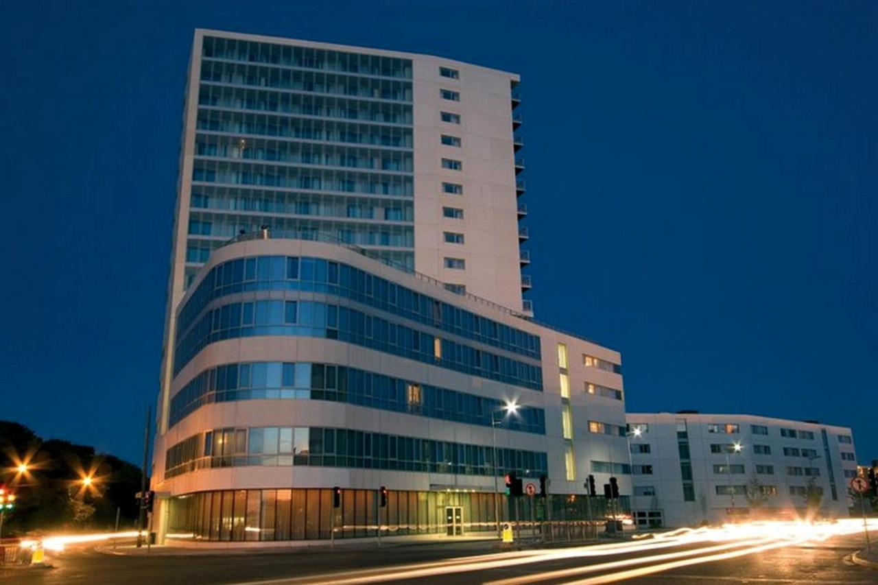Metro Apartments Dublin Airport Extérieur photo